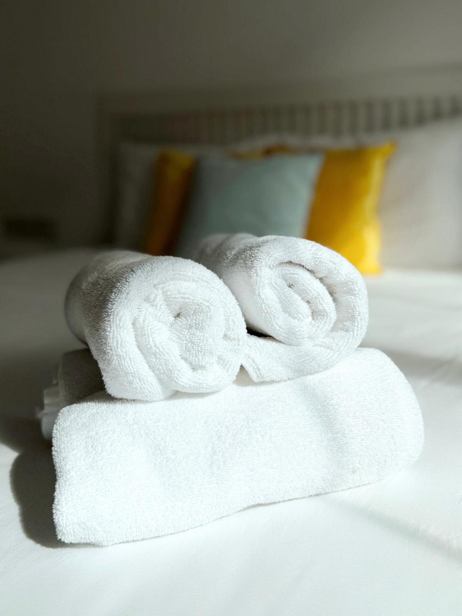 Stylish City Centre Studio - Grand Central House Gibraltar Exteriör bild